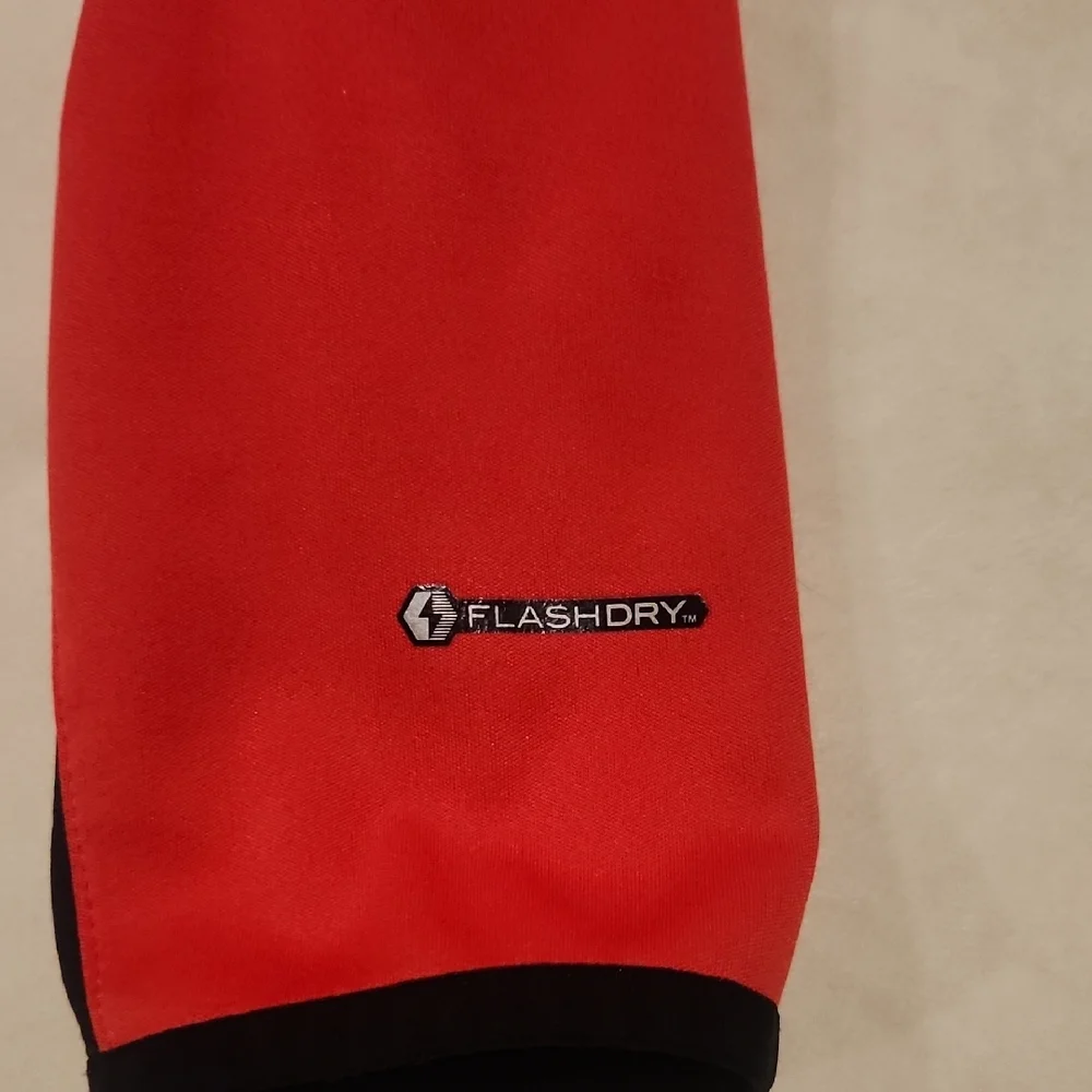 The North Face Men's Bold Red and Black Convertible Performance Jacket/vest